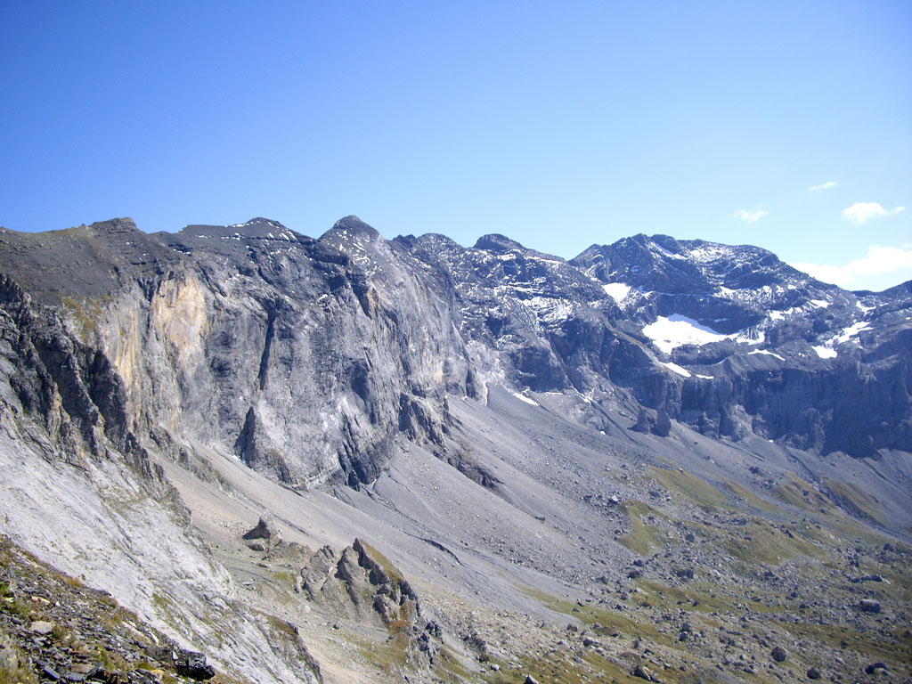 Cresta recorreguda